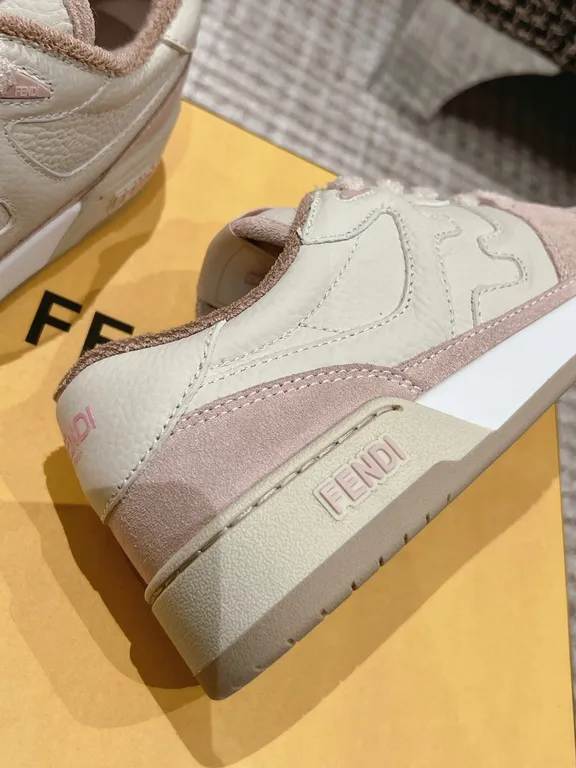 Fendi Shoe 